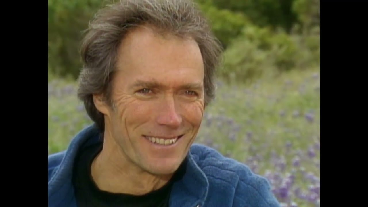 Barbara Walters and Clint Eastwood share flirtatious moment in classic interview (1982)