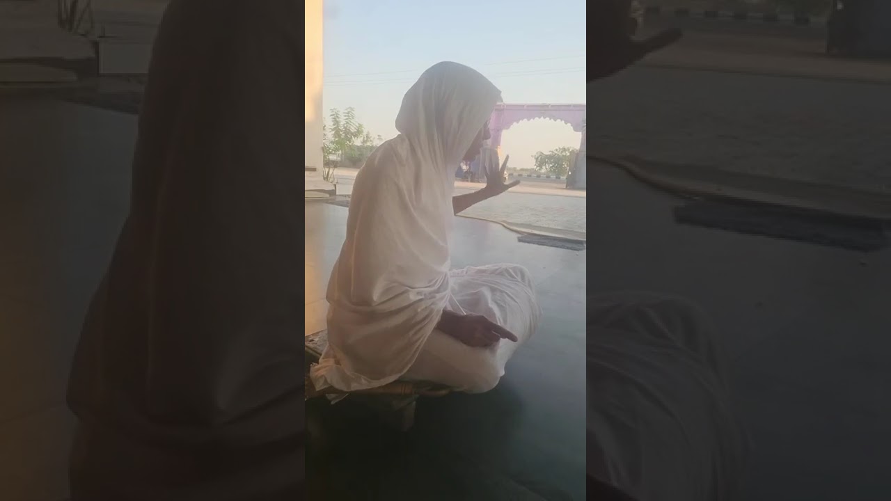 આજે આશ્રમ માં કોણ આવ્યું આશીર્વાદ આપવા