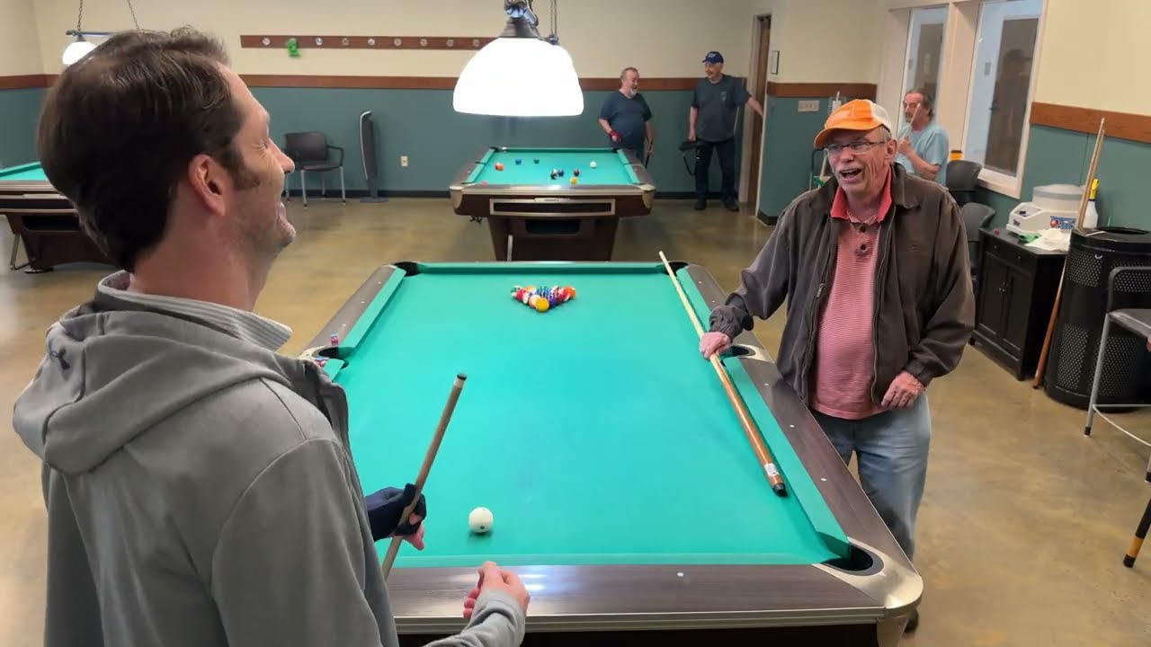 Putting on an Exhibition @ The Senior Center. Stroking almost like Efren 😁 start charging admission 