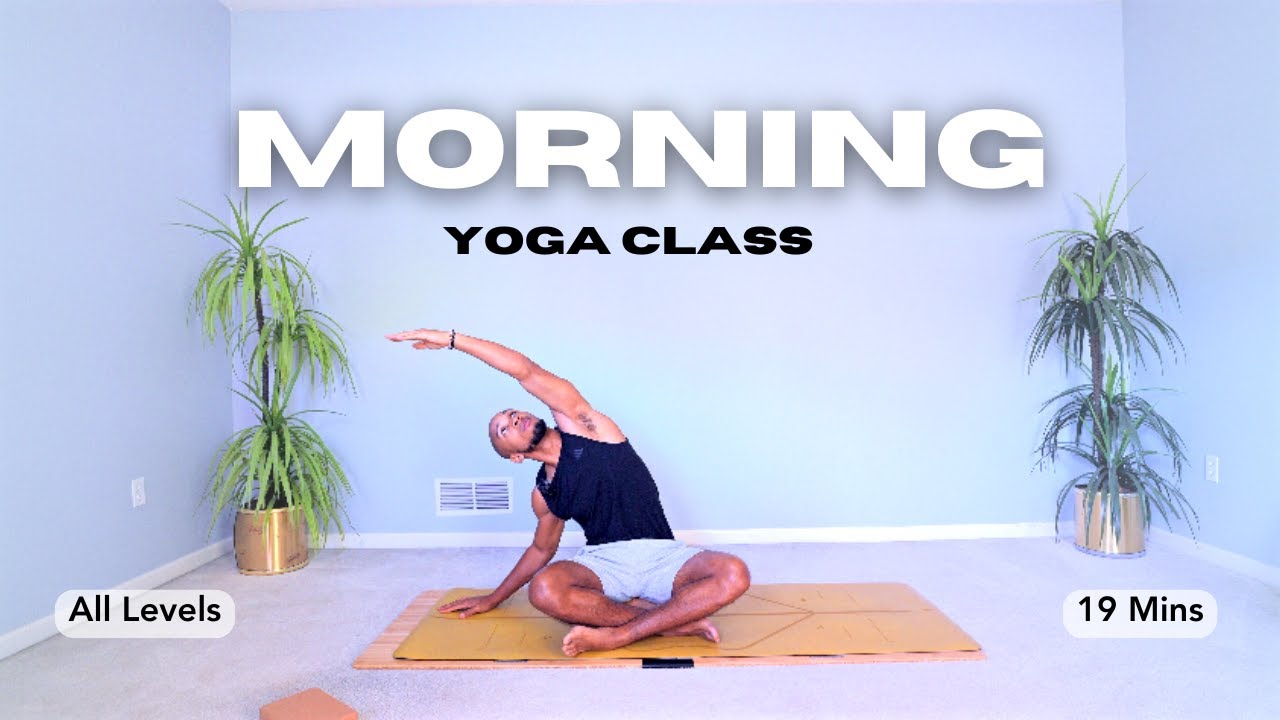 Everyday Morning Yoga Flow | All Levels | Center Your Mind