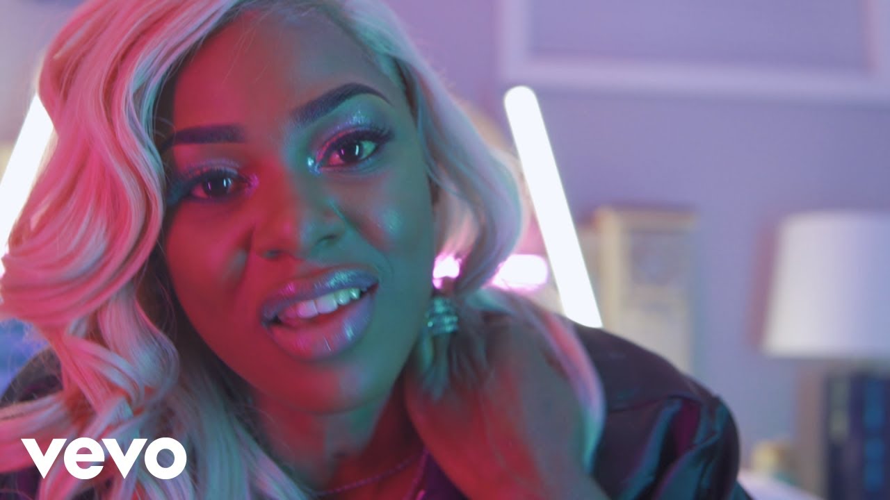 ROXXY - TONIGHT (OFFICIAL VIDEO)