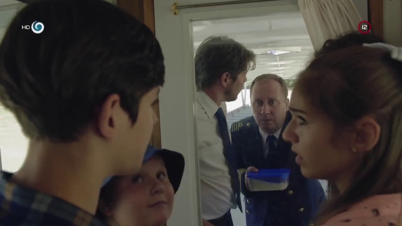 Decká sa zasekli v kapitánovej kabíne (PRÁZDNINY)