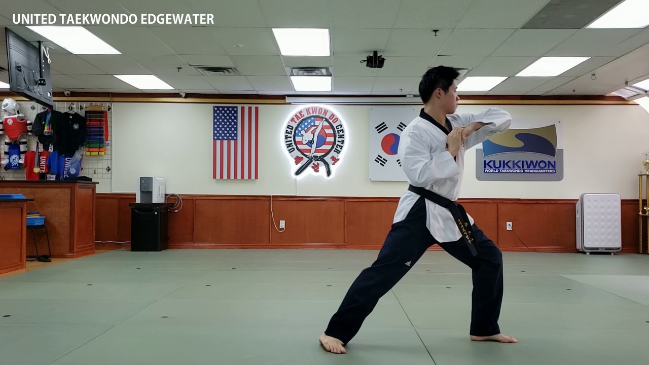 Purple Belt - Tae Geuk 5 Jang - Front View - Edgewater United Taekwondo