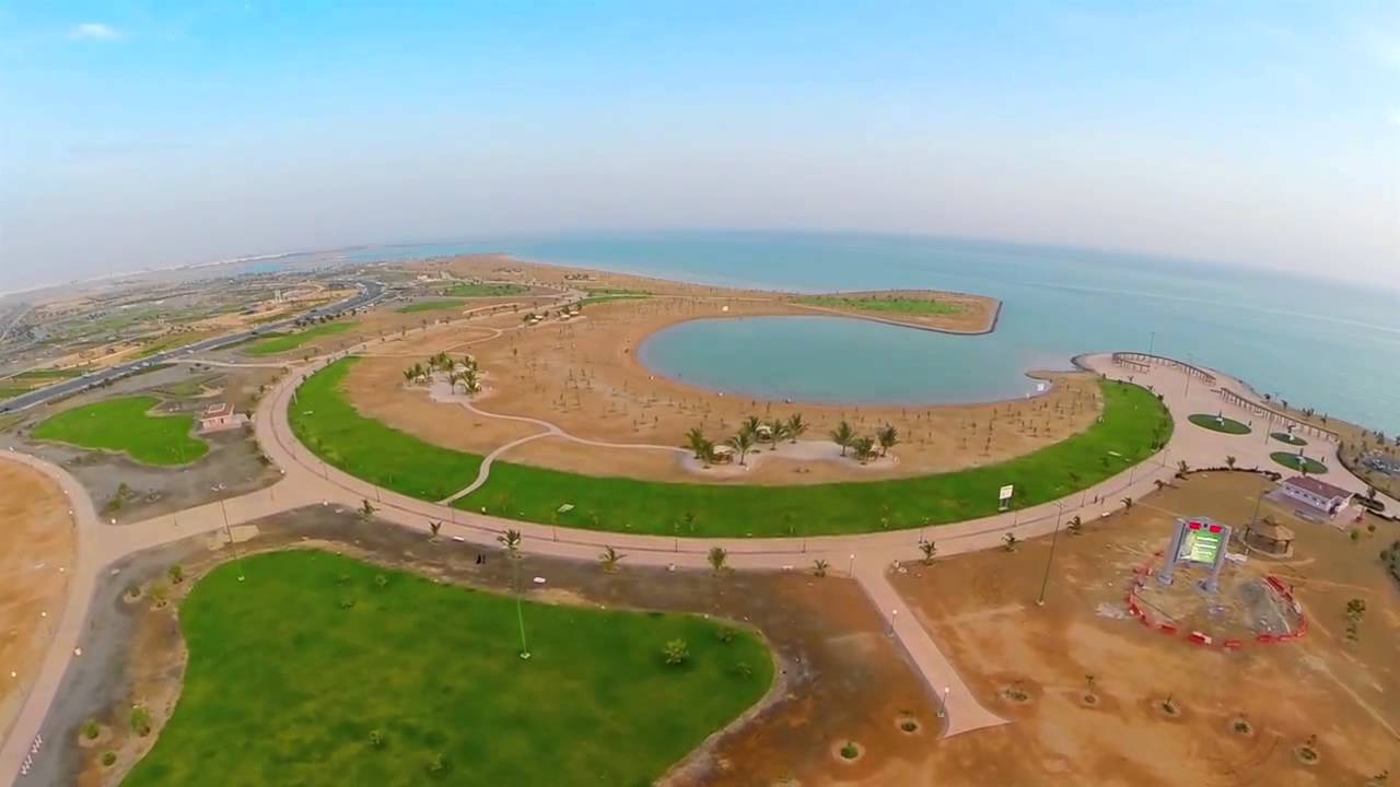 تصوير جوي للواجهه البحرية بمدينة ينبع الصناعية