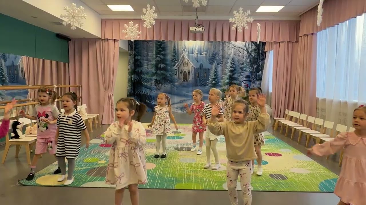 Танец «Банана мама»