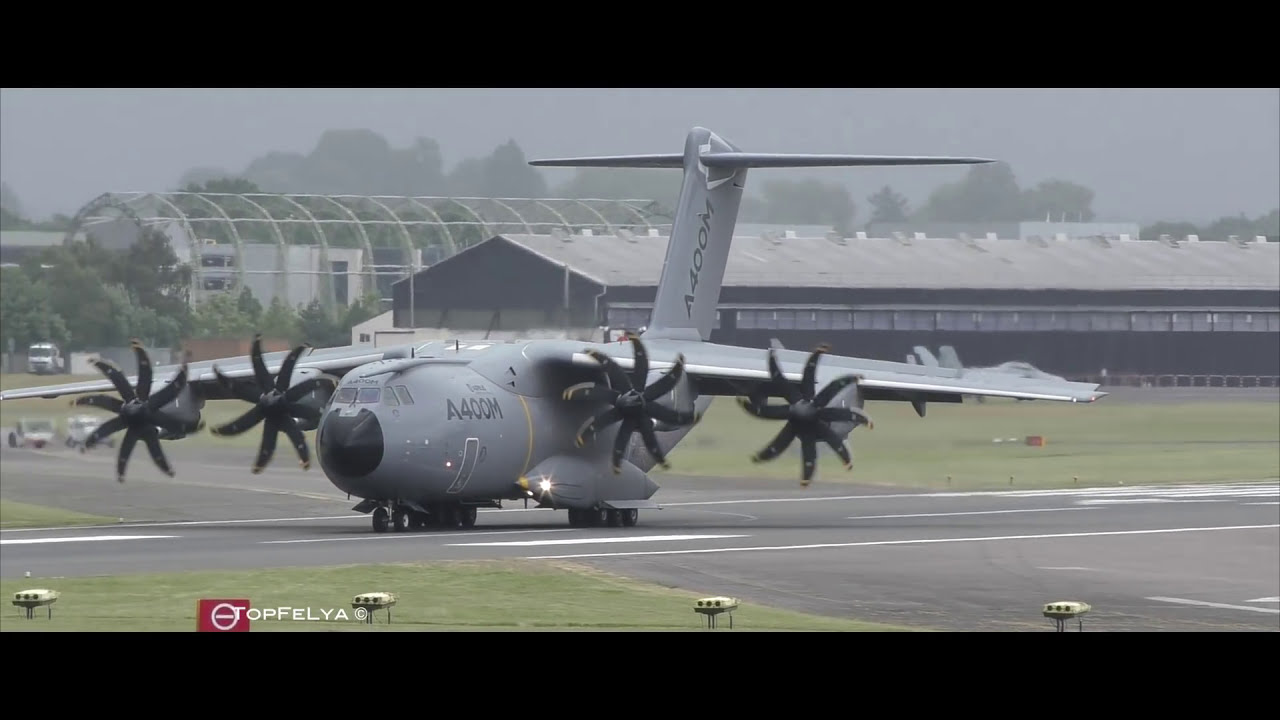 Очень короткая посадка Airbus A400M