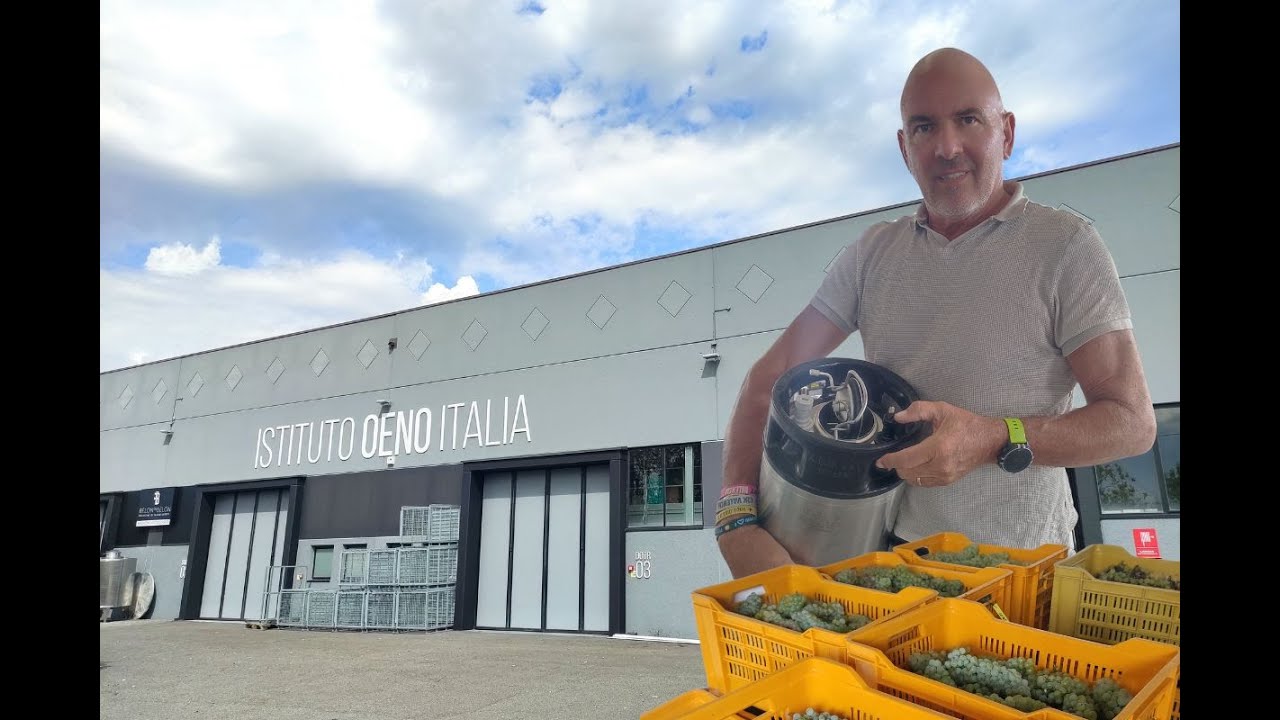 Dentro al nuovo Laboratorio di Microvinificazione del Consorzio Franciacorta