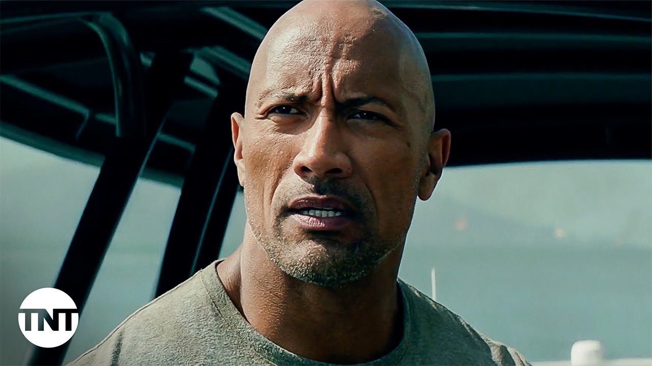 Ray (Dwayne Johnson) and Emma Barely Escape a Tsunami [CLIP] | San Andreas (2015) | TNT