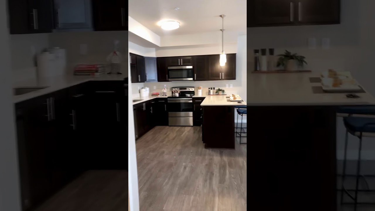 Model Home Tour! 2x2 935 SQFT