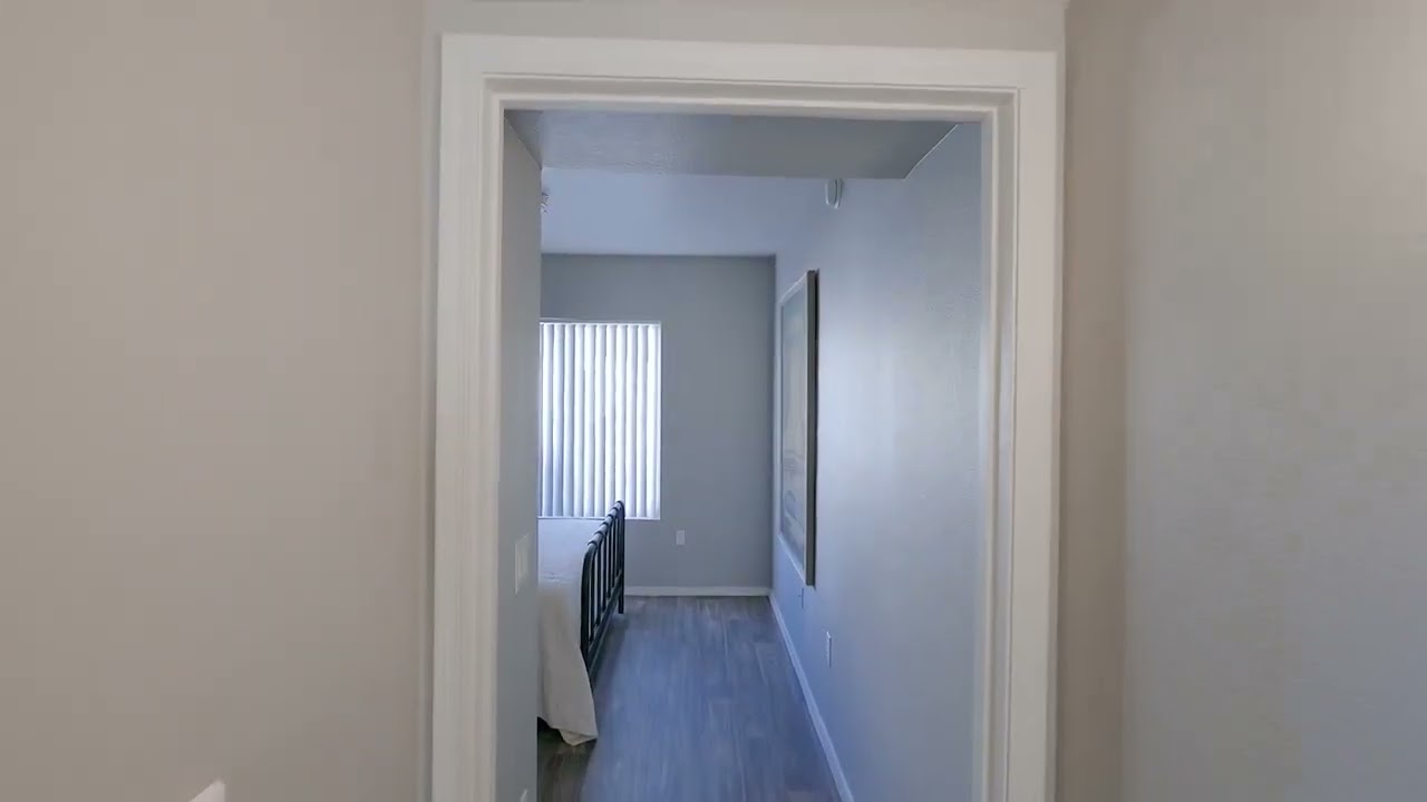 Carlyle Townhomes Phoenix AZ carlyletownhomes.com 2BD 2BA Apartment