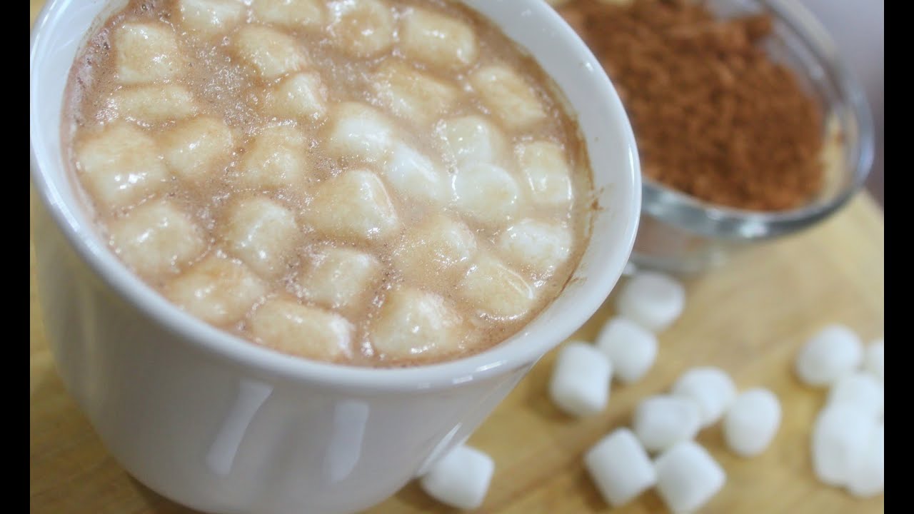 Stay Fit Sunday | Clean + Healthy Hot Chocolate