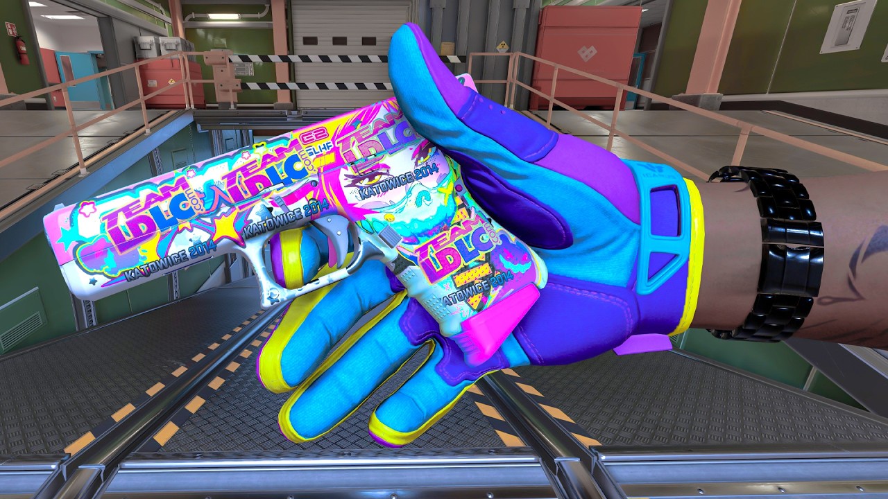 HOLY MOLY!!! THIS NEW GLOCK IS INSANE🔥🔥- CS2 Glock 18 Fully Tuned Ingame Showcase - Dead Hand Skins