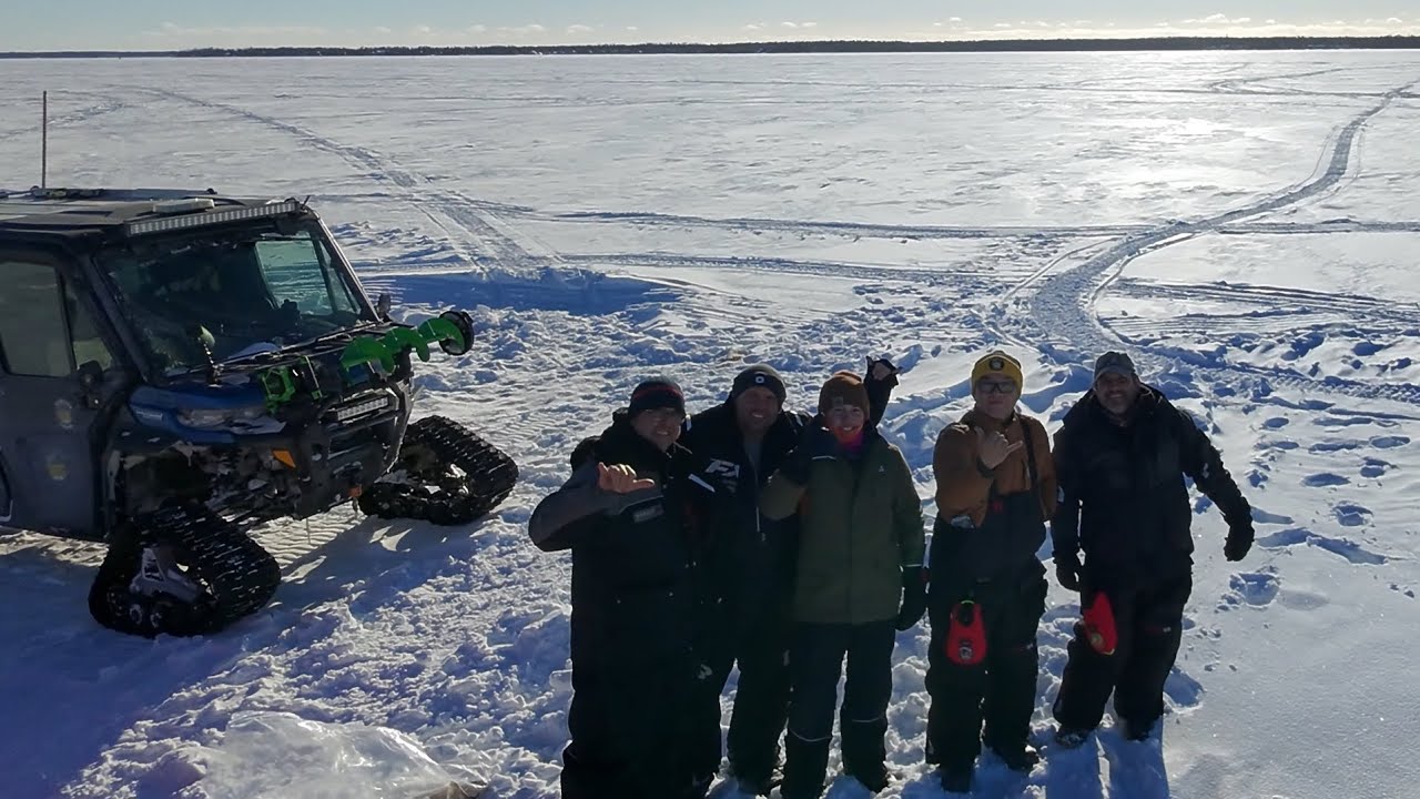 Ice fishing In Lake Simcoe 2026