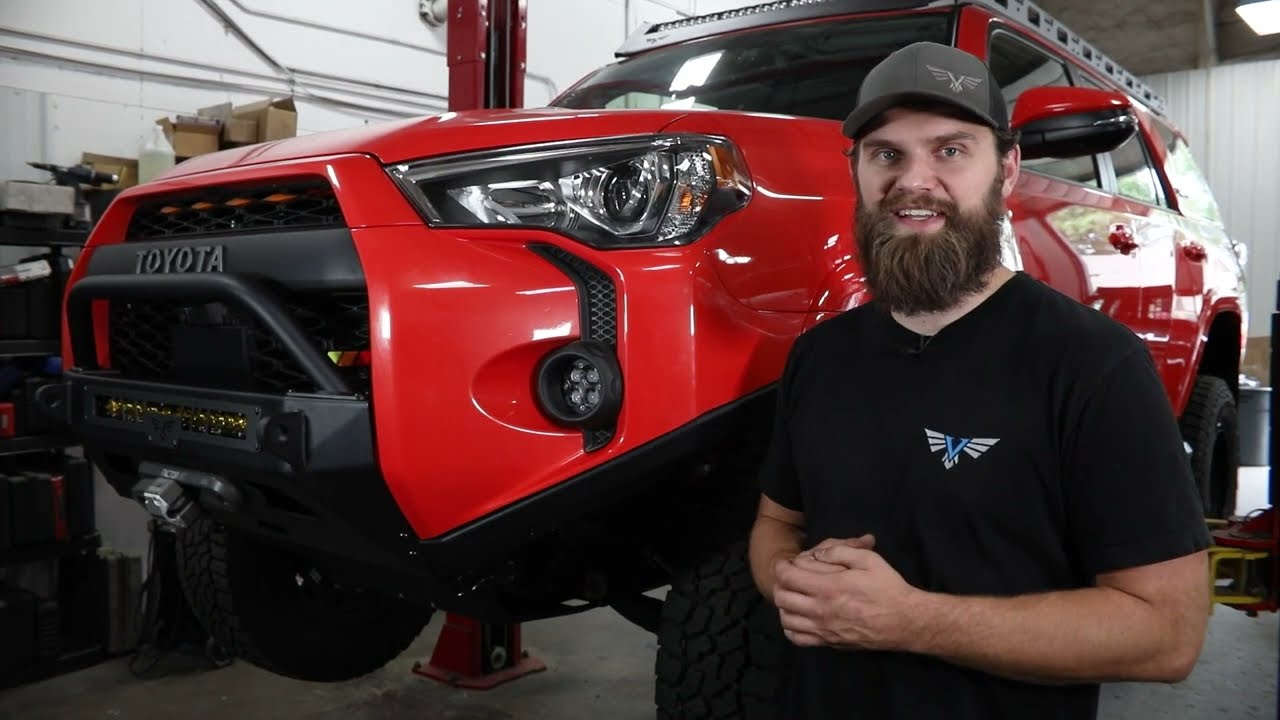 Установка защитных крыльев 5-го поколения 4Runner Viper Cut с высоким клиренсом