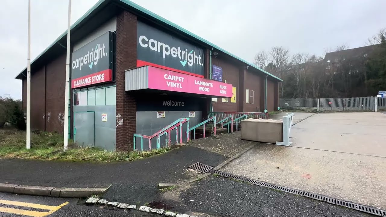 Former Carpetright, High Wycombe 