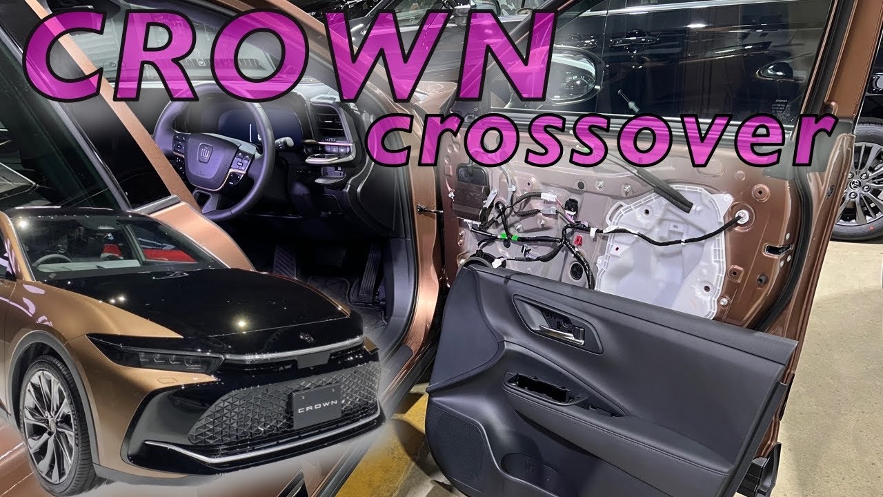 〈CROWN CROSSOVER〉　クラウンのドア内張も外してみます！