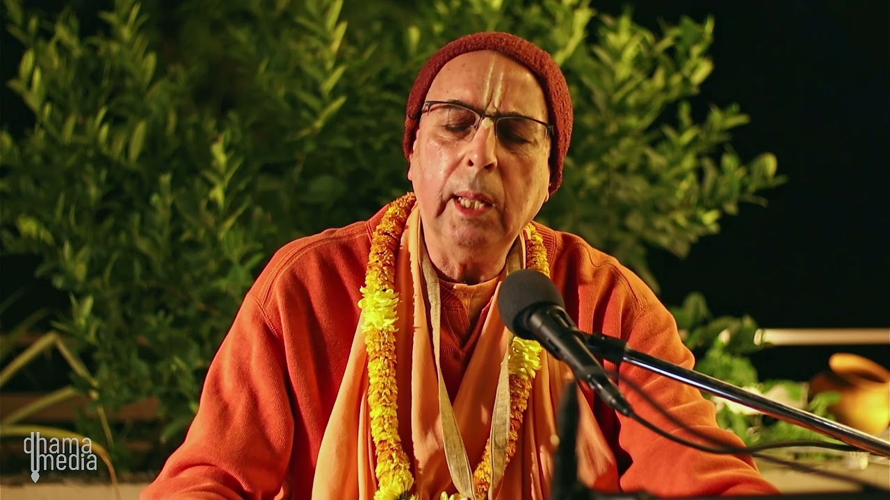 December 17, 2021 - Mayapur - Kirtan