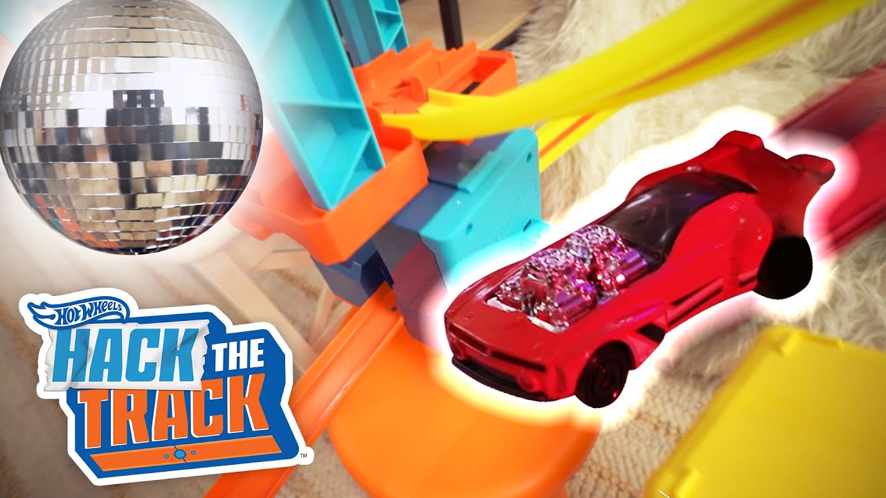 The MOST FUN DANCE DIY Challenge! 💃🕺 | Hack the Track | Hot Wheels