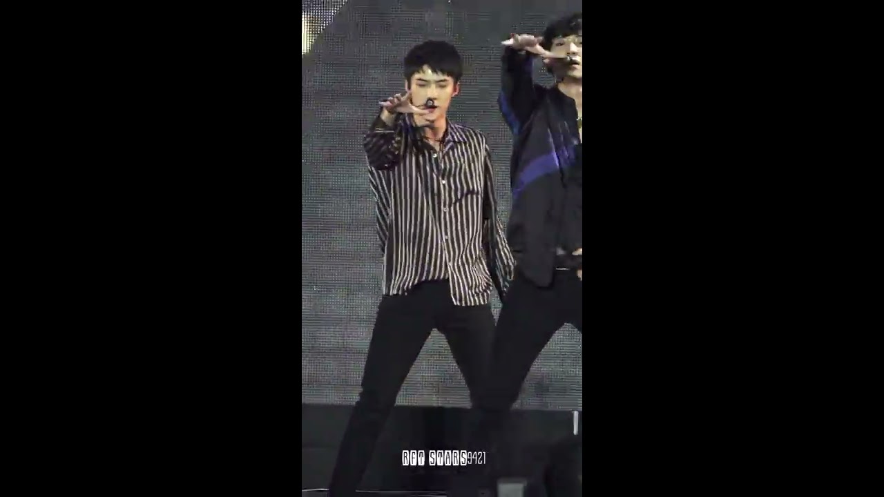 170602 wfmf EXO 엑소 세훈 SEHUN LOTTO (Louder) 세로캠 로또 - 전신 비율 눈앞에서 보는듯 4D체험 @ 화성 월드 프렌즈 뮤직 페스티벌