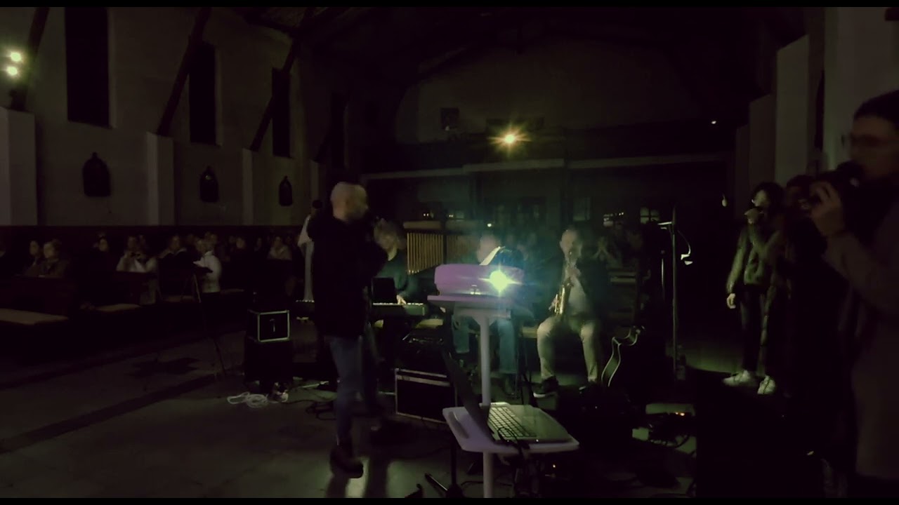 Yeshua / Jedno jest imię pod niebem