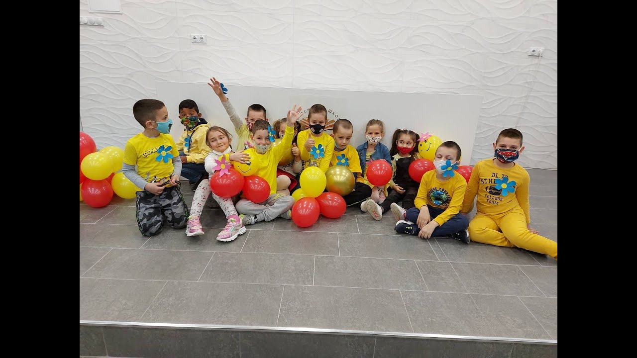8. март - честитка најмлађих ученика