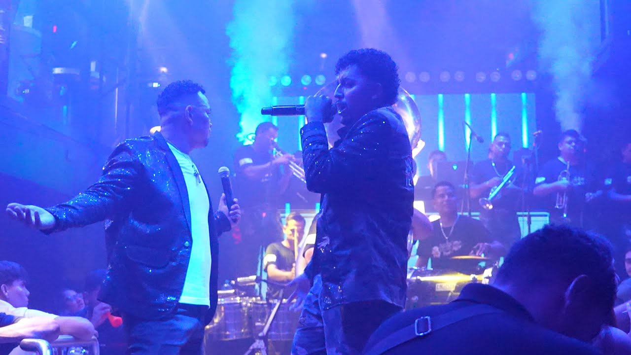 EL DESMADROSO  /  Jason Arreguin ft Los De La Huippa Papá
