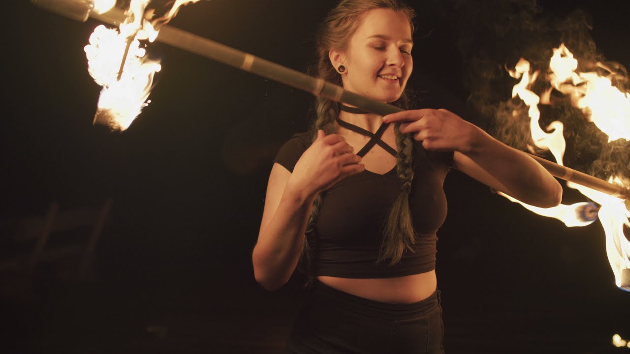 Xeen CF & Red Gemini - Low light - Fire Show