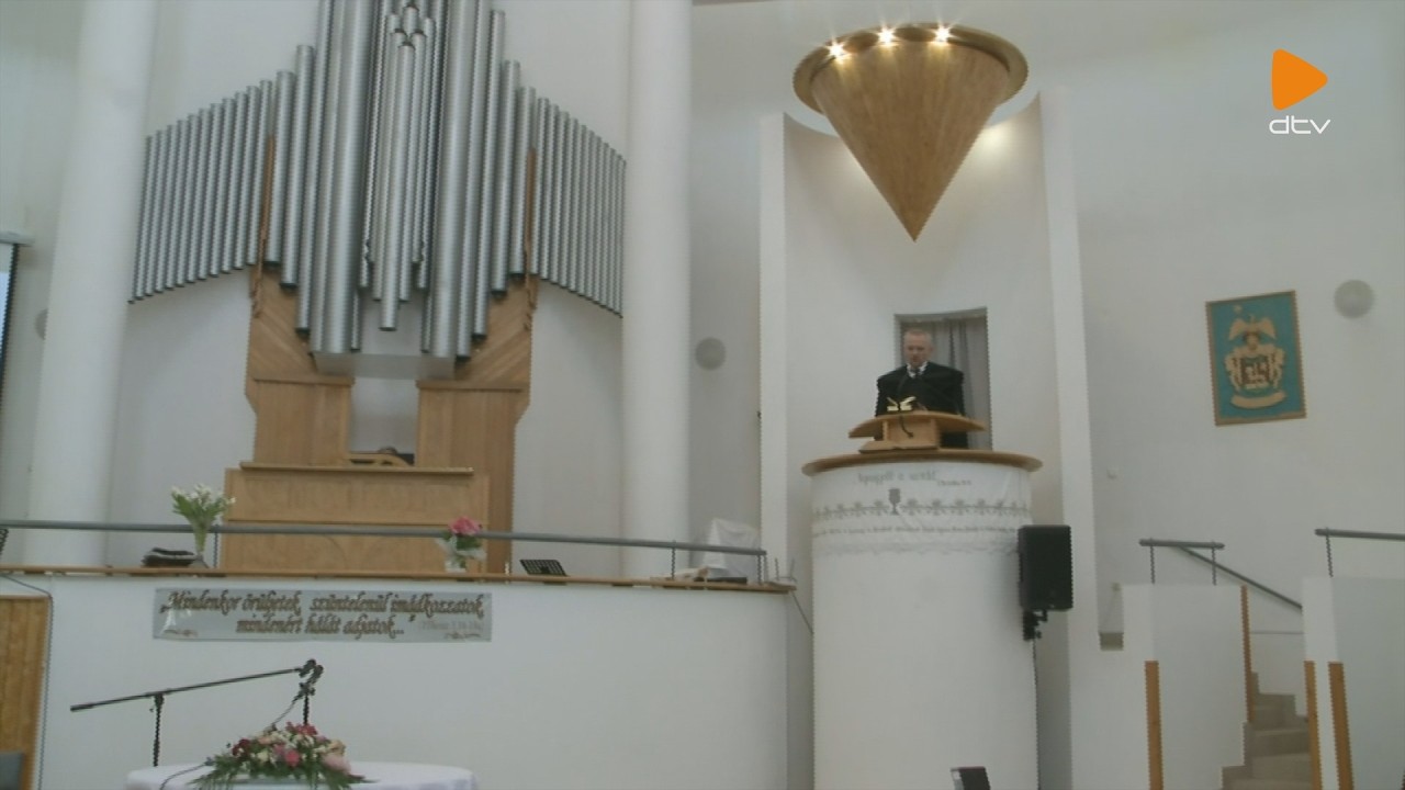 Istentisztelet közvetítése a Debrecen-Széchenyi kerti Református templomból