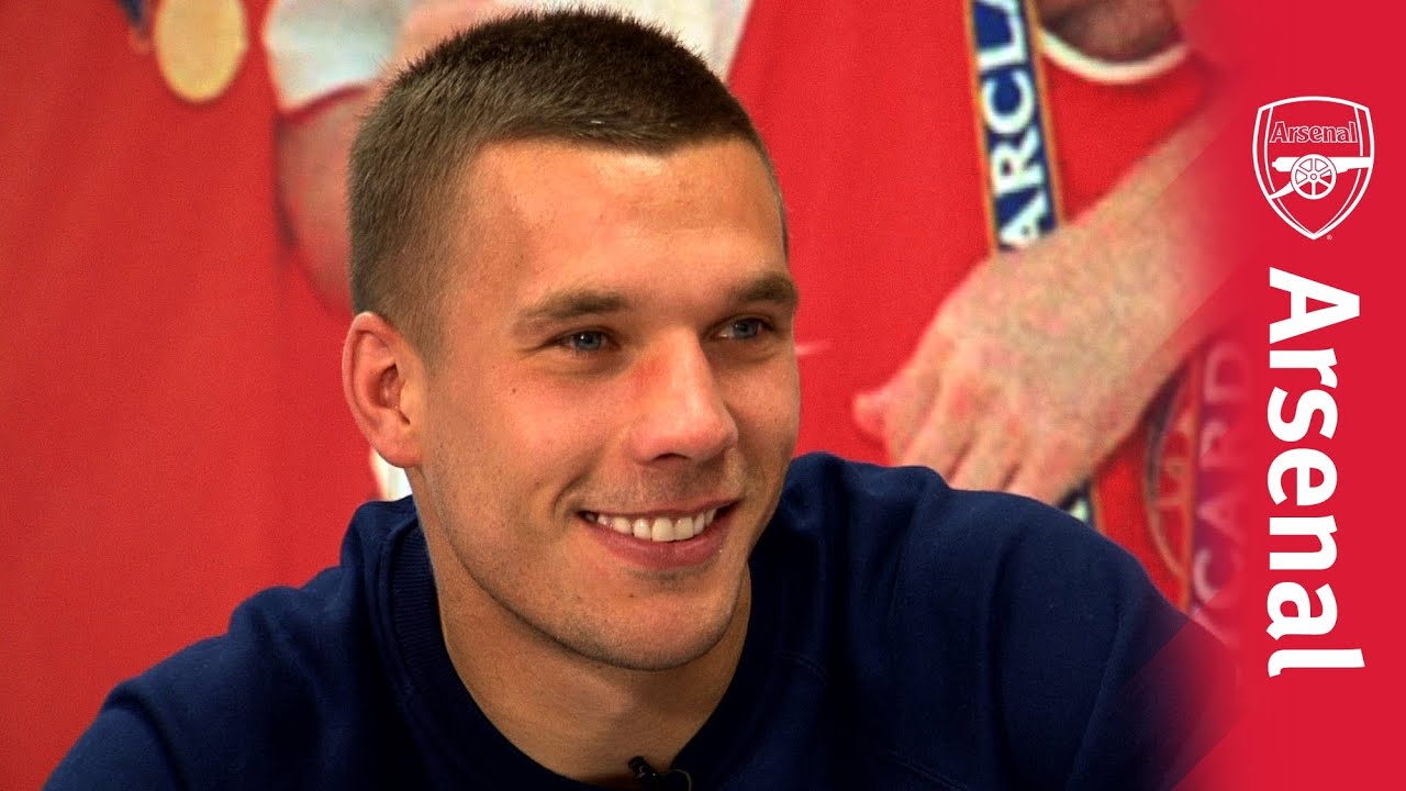 Lukas Podolski Learning London | Ray Parlour teaches Poldi the lingo