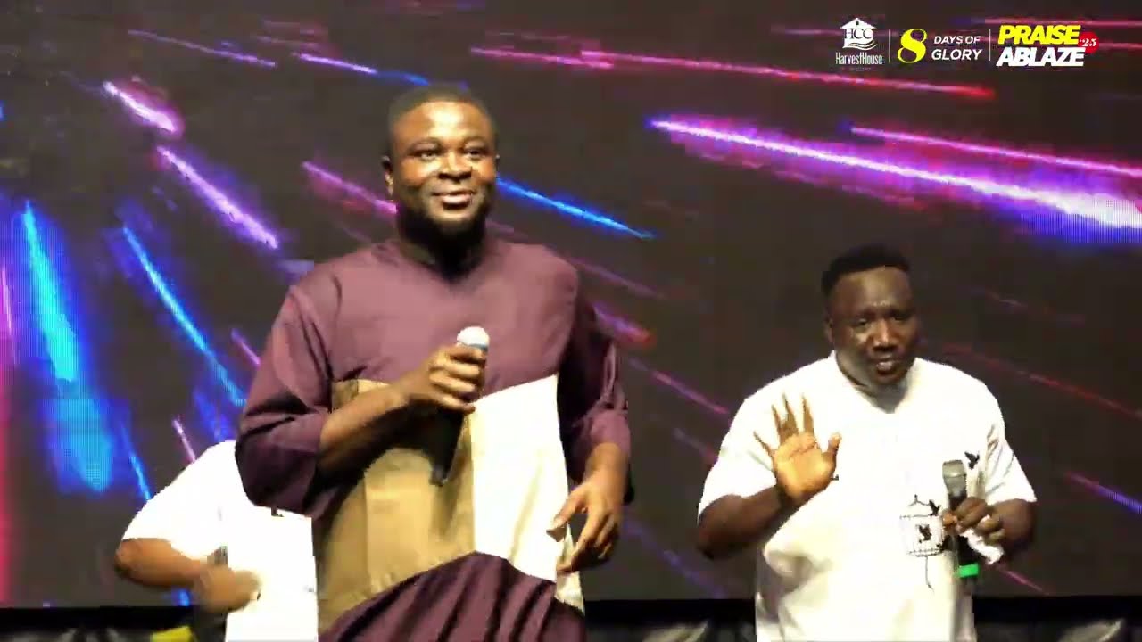 PRAISE IN HIS PRESENCE WITH BIDEMI OLAOBA