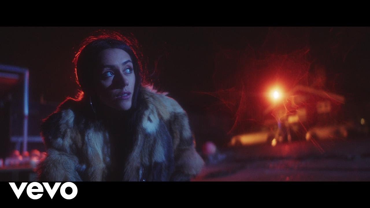 Sandra Hussein - Under Jorden ft. RH