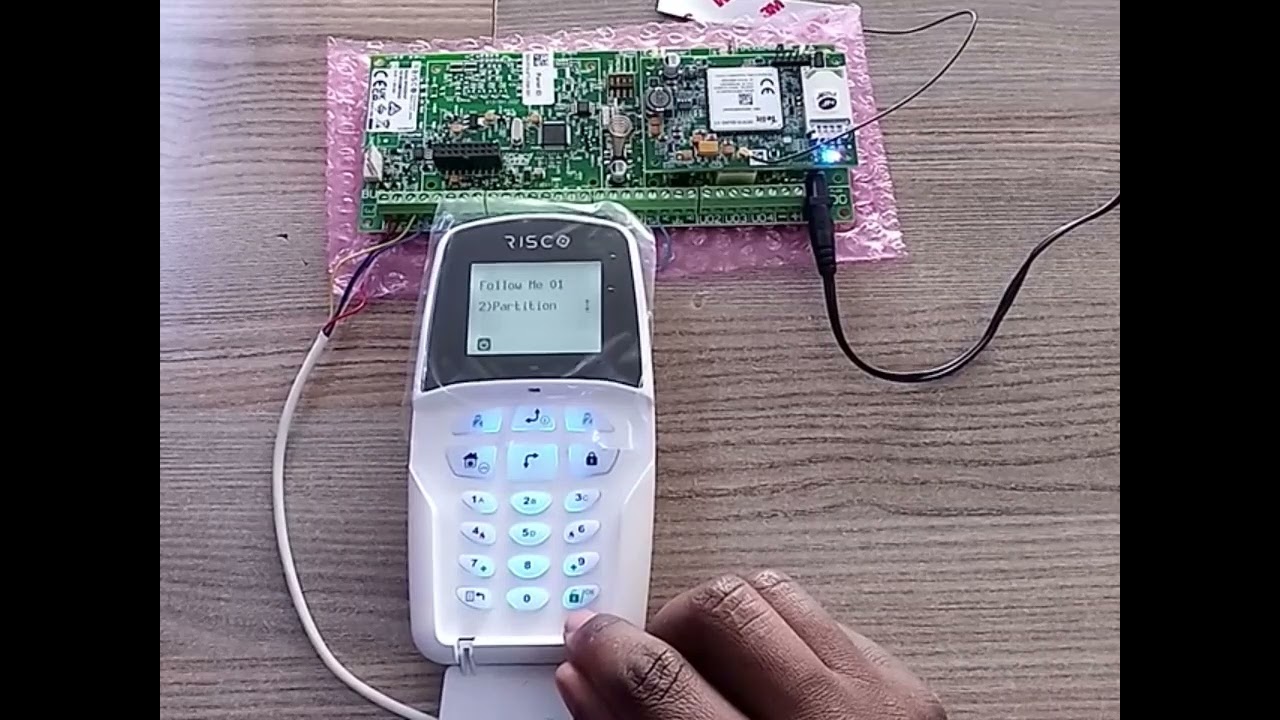 Lightsys GSM module installation