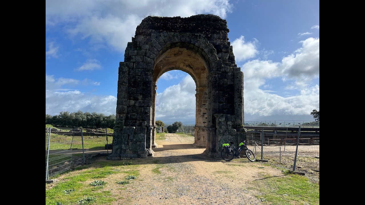 CAMINO DE SANTIAGO,VIA DE LA PLATA BICI (SEVILLA - FINISTERRE) ETAPA 5 RIOLOBOS-CALZADA DE BEJAR 5