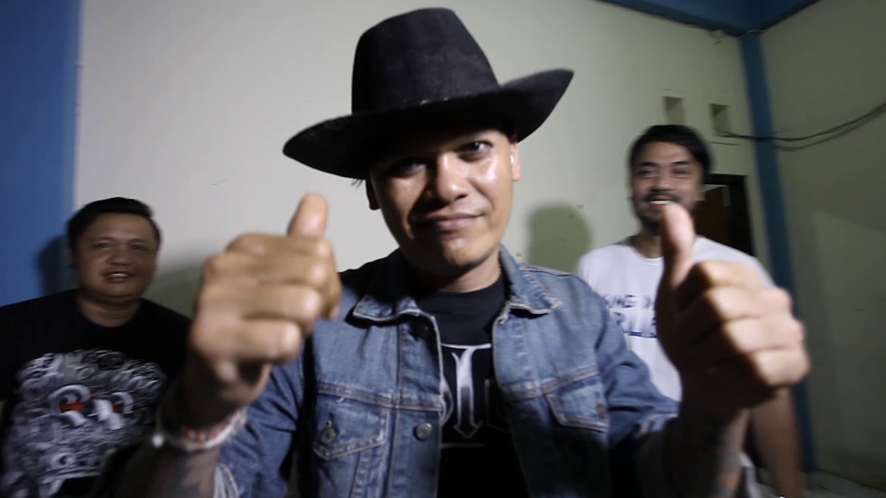 LOLOT vlog HUT AMLAPURA 379