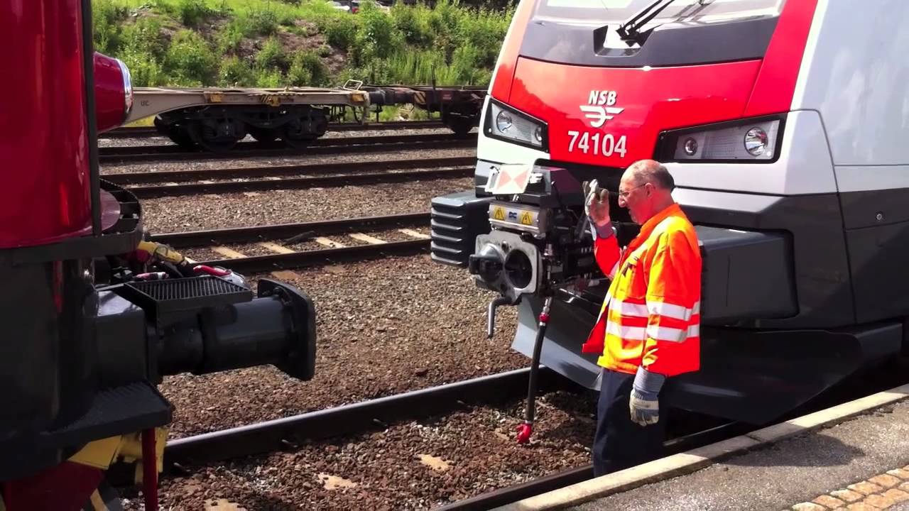 SSRT Rc 1040 og NSB BM 74 04 Flirt på Hønefoss del 2