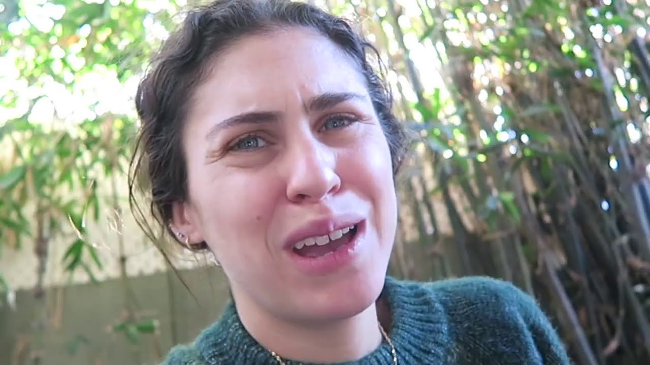 Curtain Reveal!! | Vlogmas Day 12