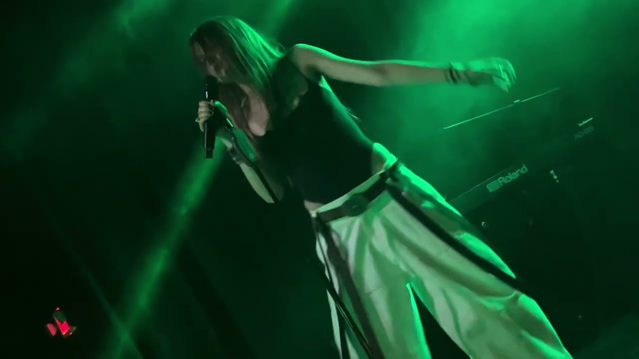 Sofia Isella “The Doll People” - LIVE in Los Angeles #feminism