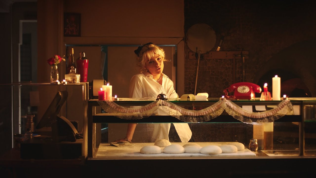 ARAMINTA - Sugar Mommy Snack (Official Music Video)