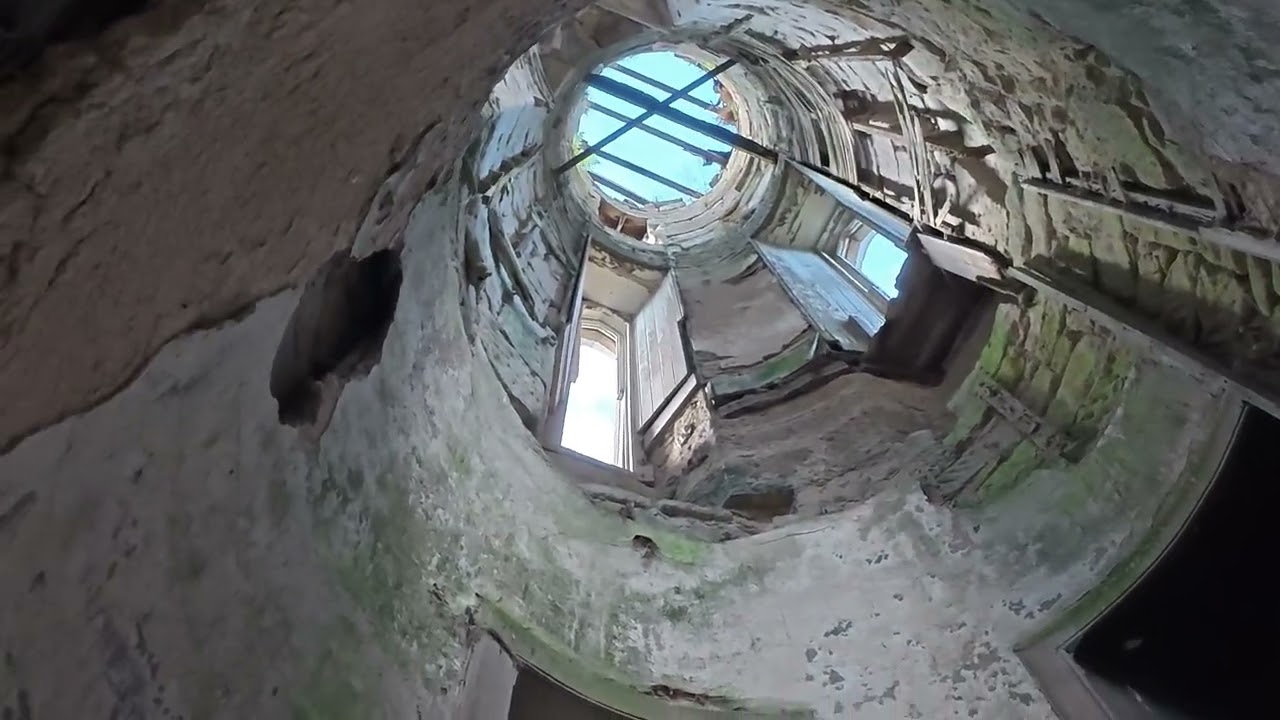 Exploring the ruins of the Gothic Cambusnethan Priory. (4k drone footage)