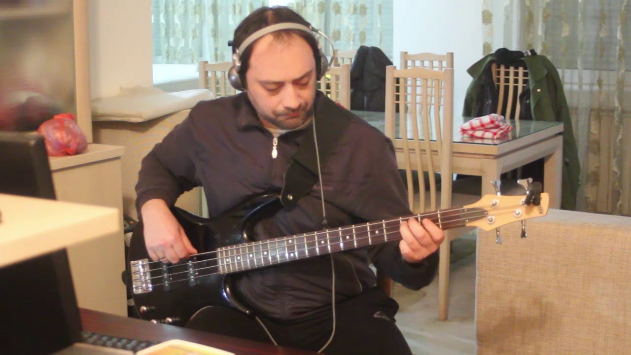 Whitesnake -  Ain't No Love In the Heart Of The City Bass Cover