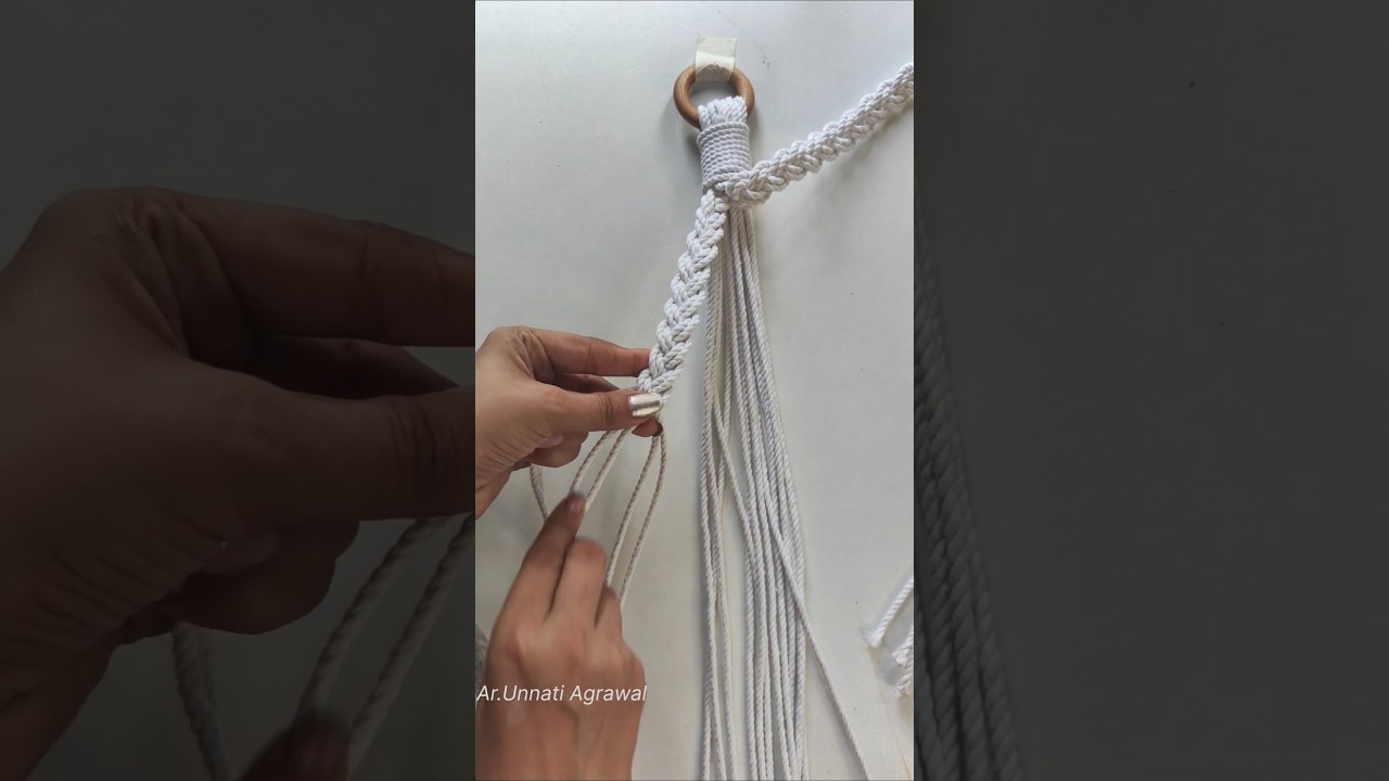 Beautiful DIY Macrame Hanging Planter | Easy & Stylish Home Decor🤍 #hanging #diy #homedecor #art
