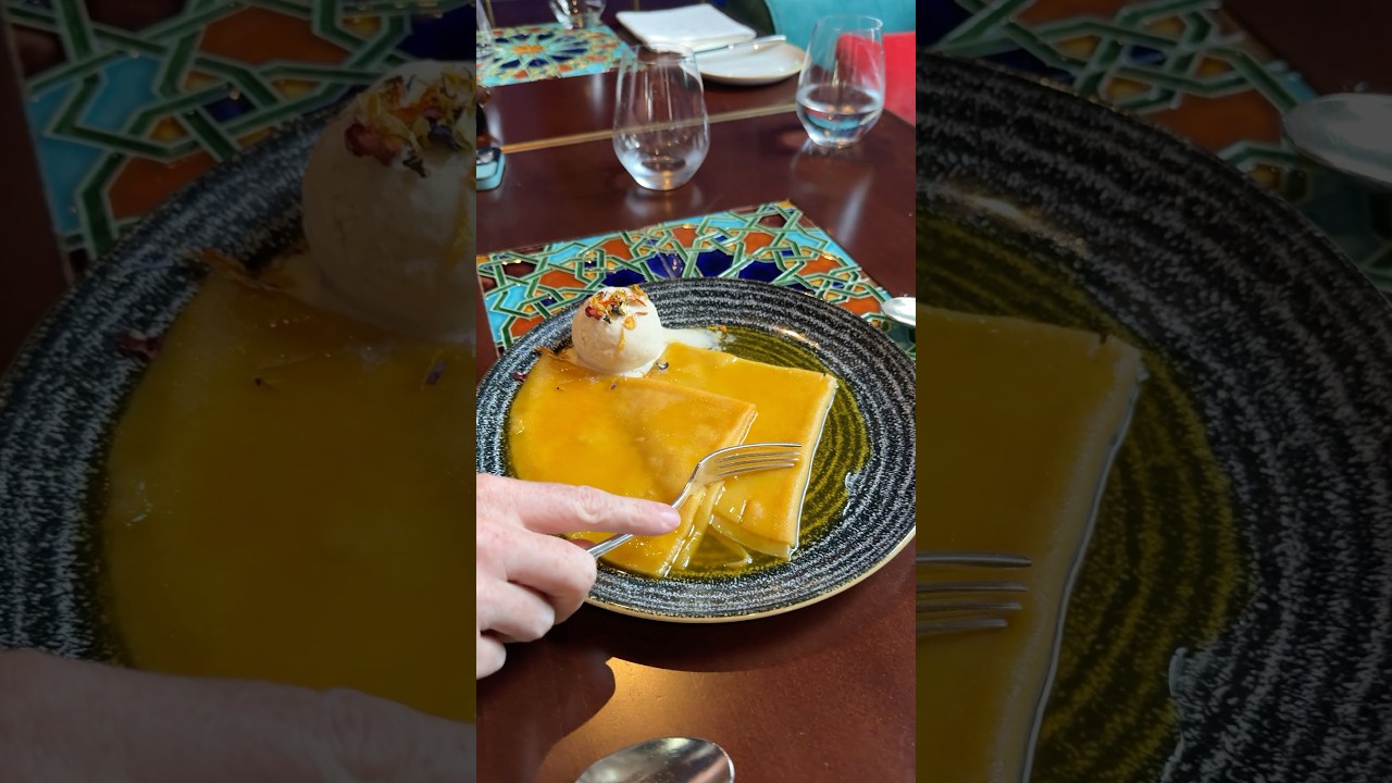 We&rsquo;re at Aladin Grill in Vila Vita Parc Resort, where Manuel shows us how he makes Cr&ecirc;pes Suzette 🔥