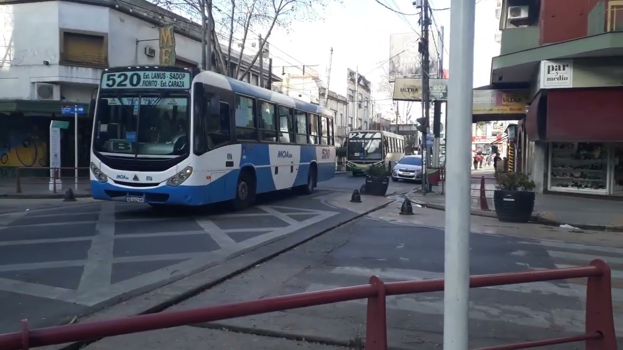 varios colectivos en lanus 2