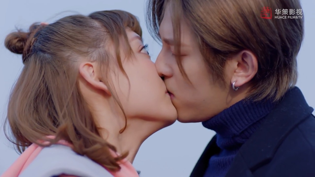 时间掌控者意外吻上元气少女，没想到他竟吻上瘾了!💖 中国电视剧 Chinesedrama Dramas