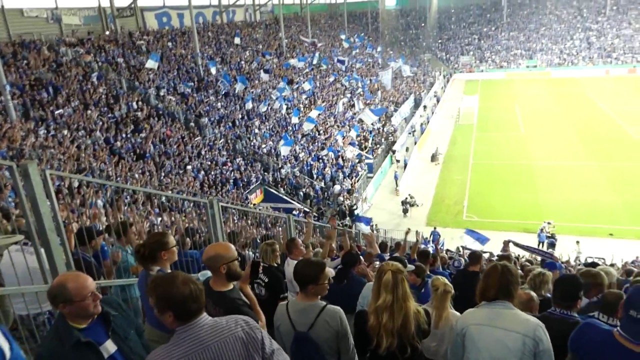 Unser Club ist unbesiegbar... nach einem grandiosen Spiel - 1. FC Magdeburg vs. FC Augsburg 2 : 0