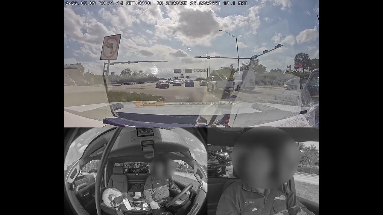 Get VidFleet Dash Cams by GPS Trackit - Lane change crash
