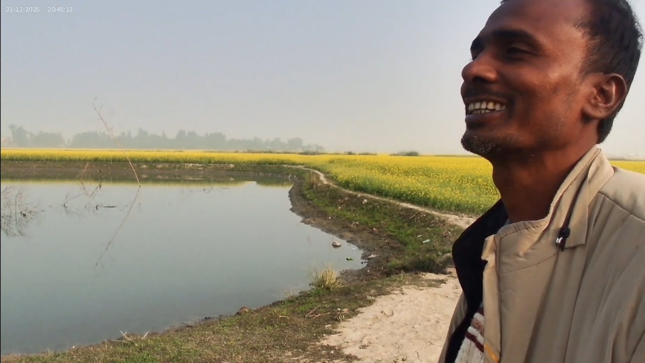 চলে আসলাম মিনি কক্সবাজার সরিষার ক্ষেতে,গজাইল,শামপুর,উধনিয়া,উল্লাপাড়া, সিরাজগঞ্জ। 