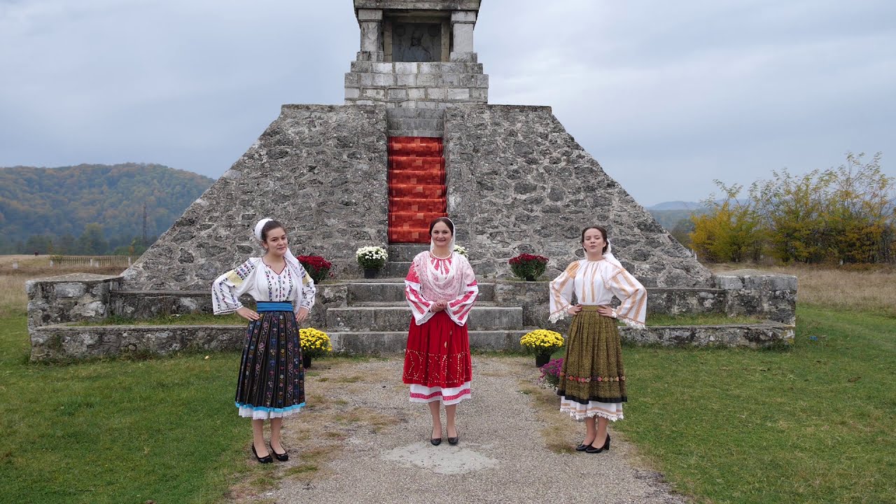 Grupul Bordeiasul   Ana si Marie
