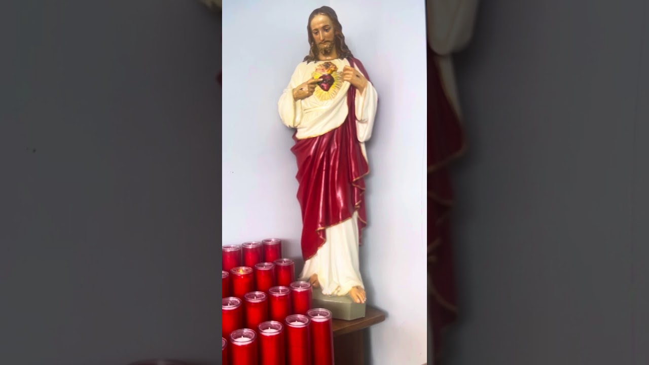 O I Lumi Jezu Krishte Zemer bute Lutu per nevojat tona amen 🙏 😇🙏😊🙏