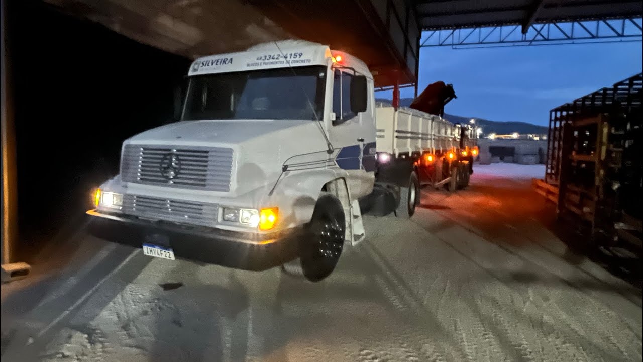 NA CORRERIA COM A CARRETA — MB1935